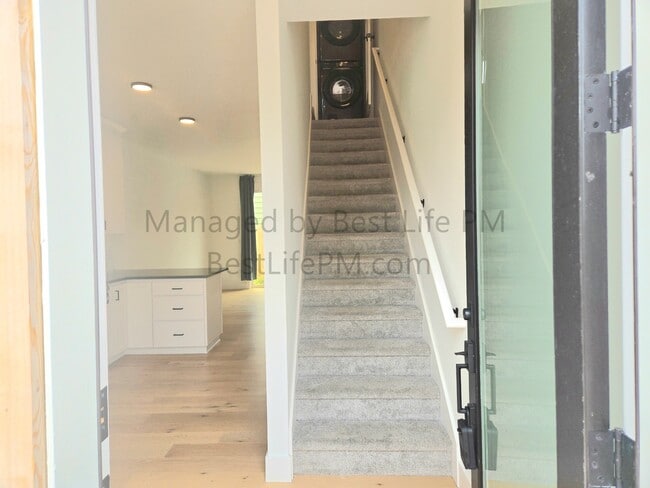 Photo - 310 NE 58th Ave (Portland, OR) Townhome
