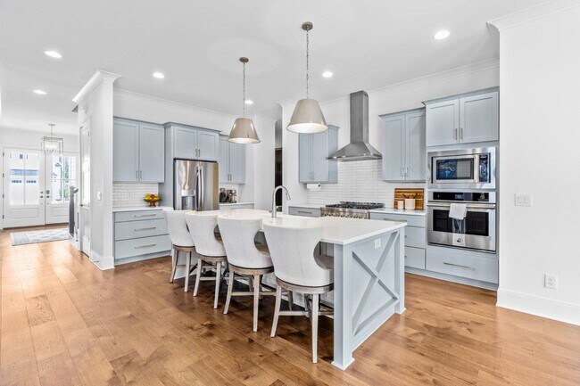 Building Photo - Incredible 5BD, 5BA North Raleigh Home with Bonus Room and Exercise Space