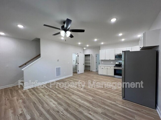 Foto del edificio - 1744 Morgantown Rd