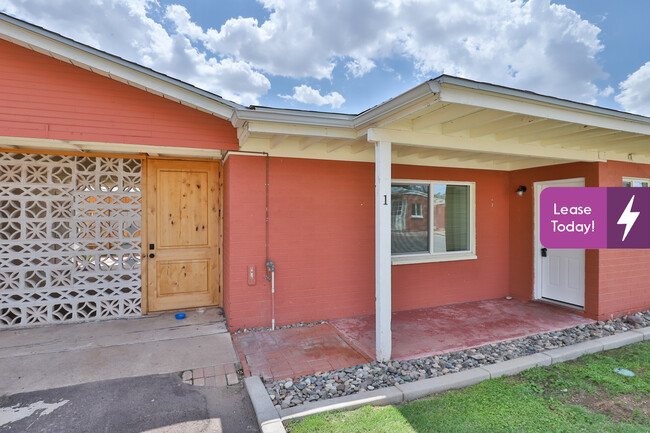 Building Photo - 3008 N 39th St