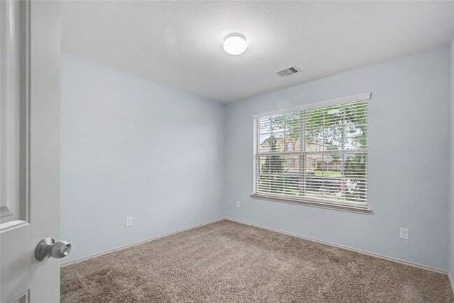 Building Photo - 16430 Rodeo River Rd
