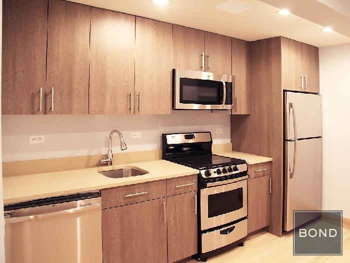 Primary Photo - 349 East 52nd Street