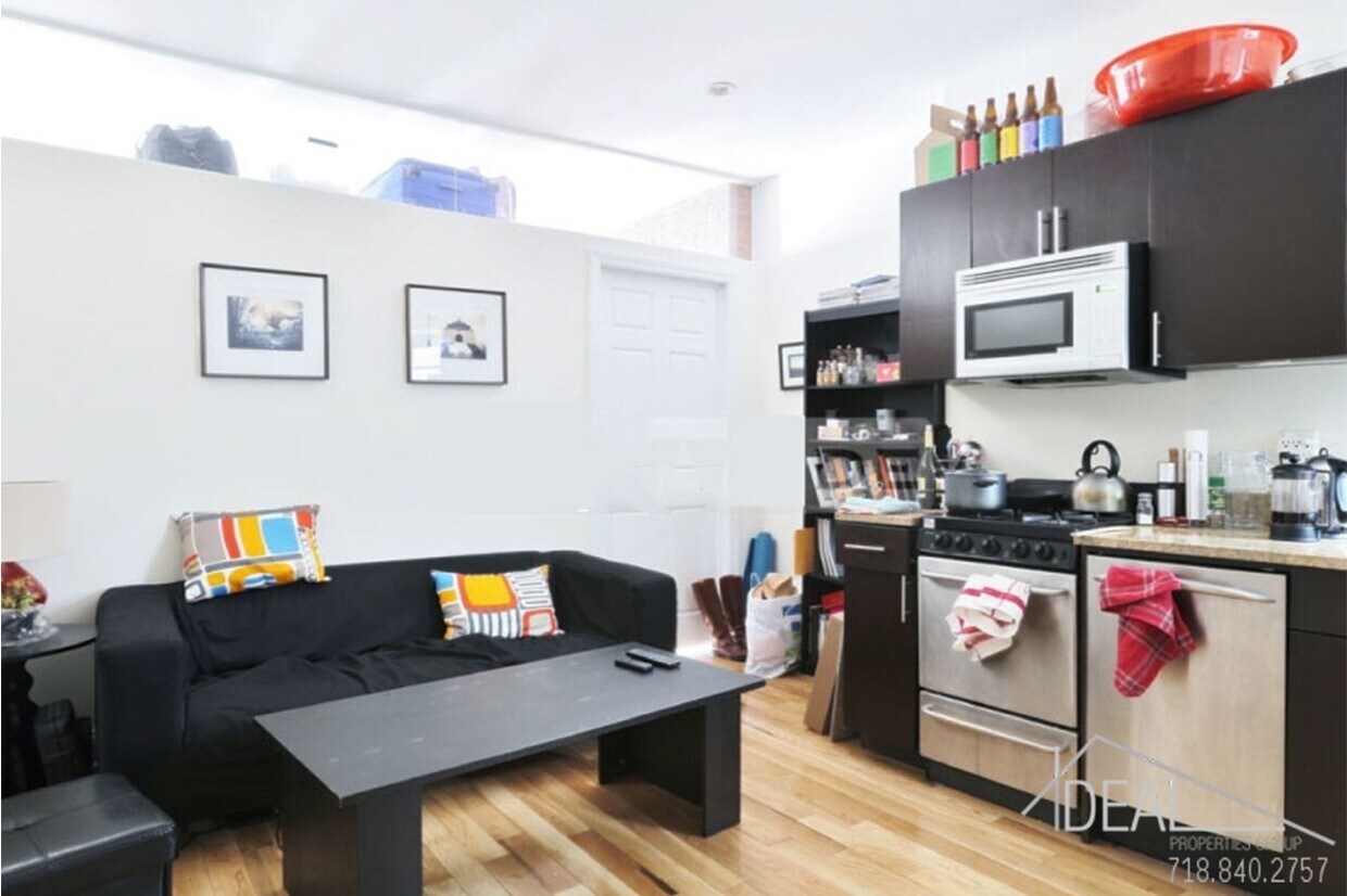 Foto del edificio - Charming NO FEE 2 BEDROOM