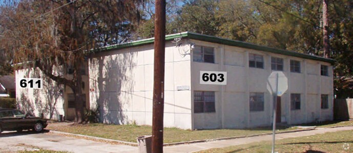 Building Photo - 611 Woodbine St