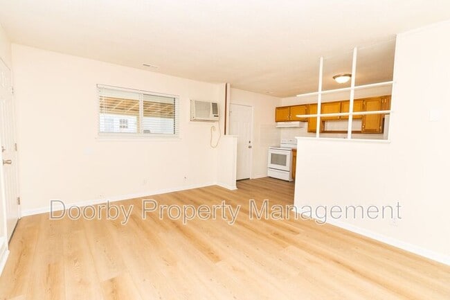 Foto del edificio - 4716 Tomahawk Trail