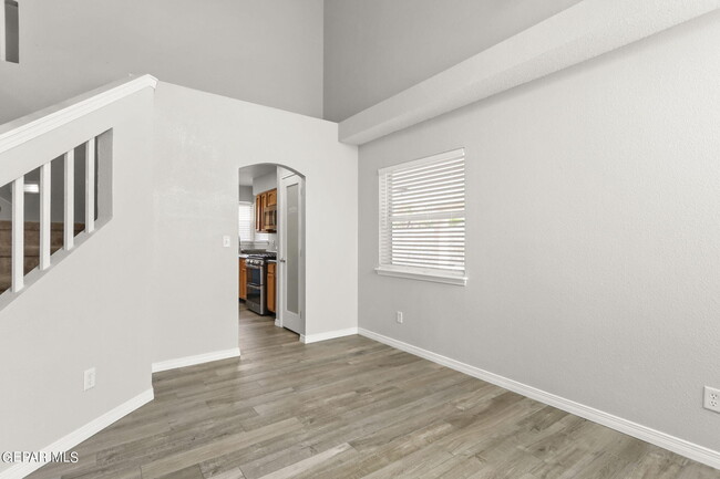 Building Photo - 12162 St Lucia Dr
