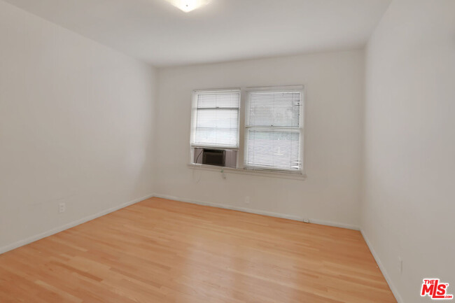 Foto del edificio - 11165 Sunshine Terrace