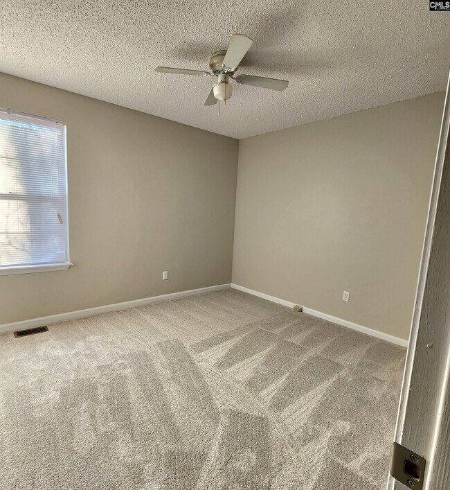 Foto del edificio - 222 Salusbury Ln