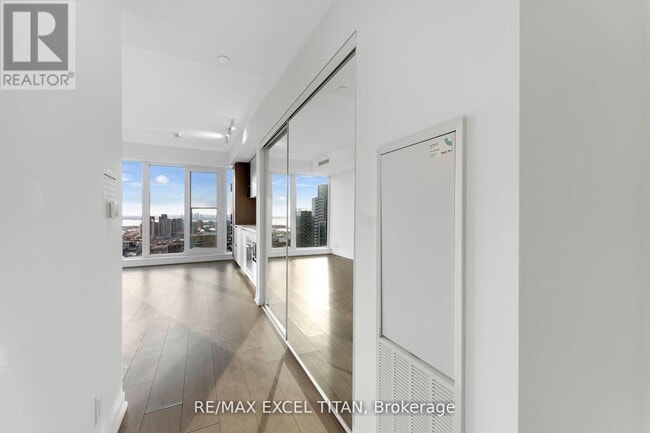 Photo du bâtiment - 55 Mercer St