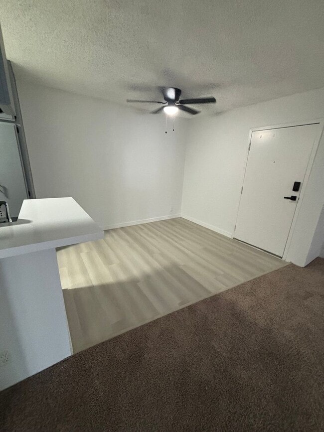 Interior Photo - WOODCREST APARTMENTS