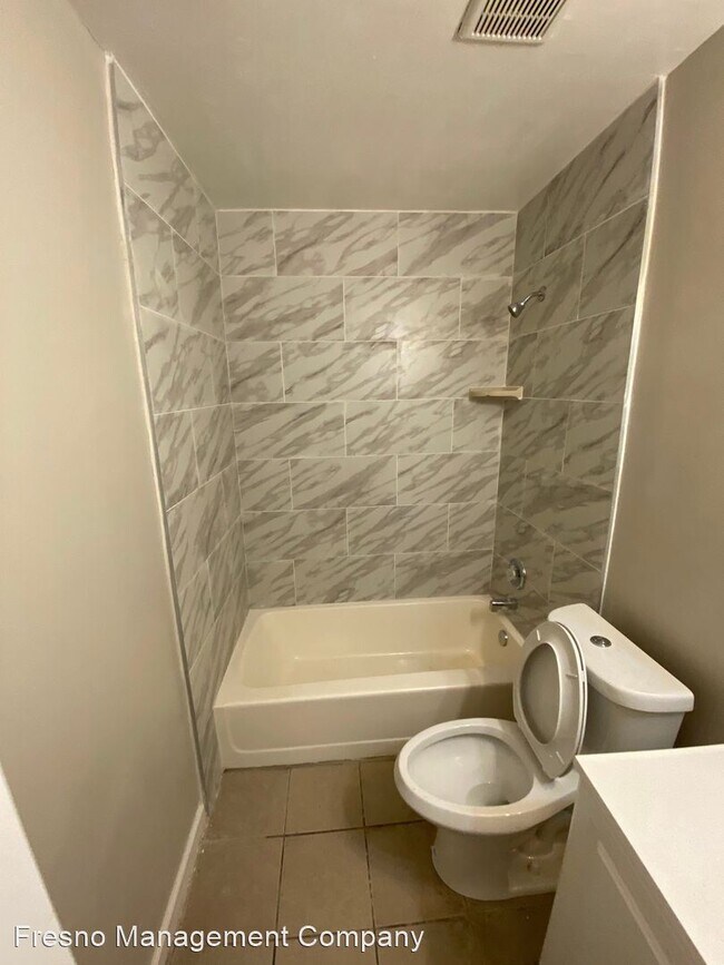 Foto del edificio - 382 N Glenn Ave