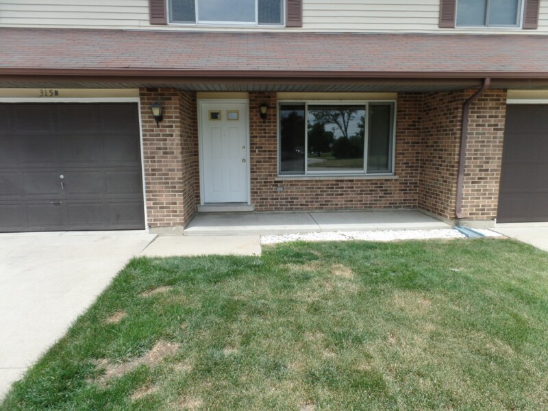 Foto principal - 315 Creekside Dr