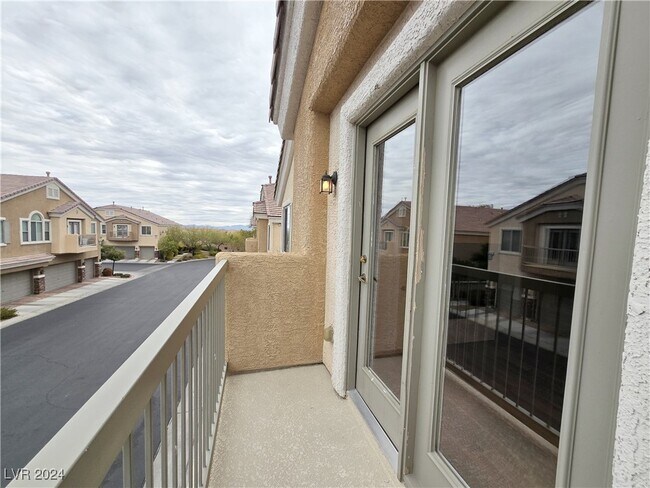 Foto del edificio - 9133 Goose Lake Way
