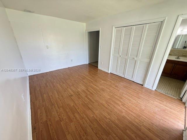 Foto del edificio - 5946 McKinley St