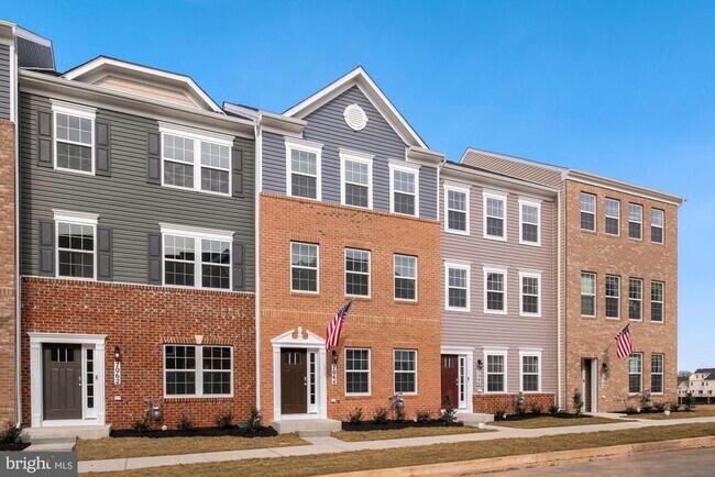 Building Photo - 7064 Delegate Pl