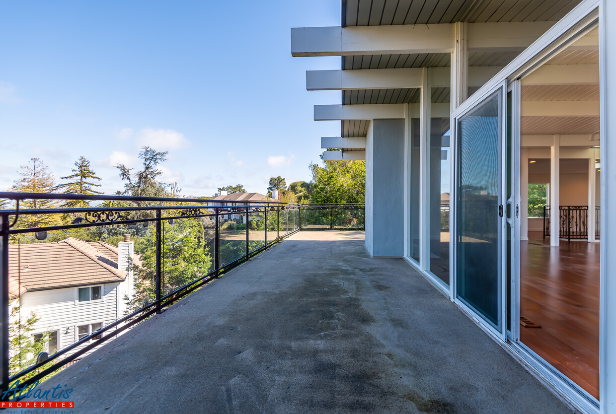 Foto principal - 1180 Millbrae Ave