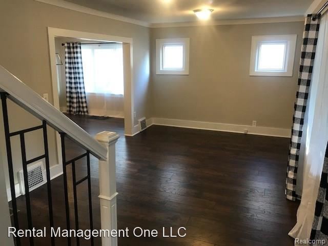Building Photo - 4 br, 2 bath House - 846 Flowerdale