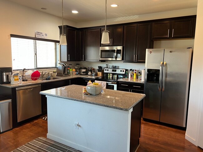 Kitchen - 3155 E 104th Ave