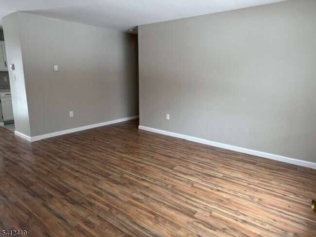 Building Photo - 3331 New Jersey 94 Unit 2