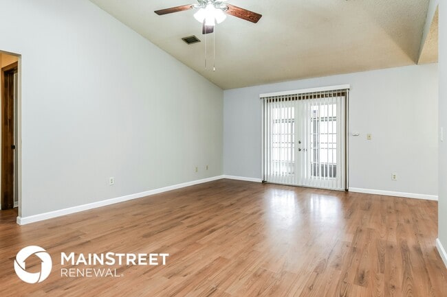 Building Photo - 4609 Wellesly Dr