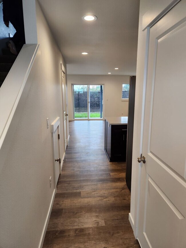 Foto del edificio - 1012 Peach Rd