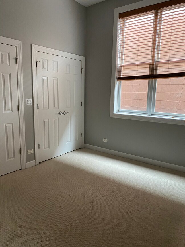 Foto del edificio - 838 W Armitage Ave