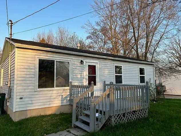 Primary Photo - 4925 Palmer St