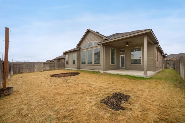 Building Photo - 19925 Abigail Way