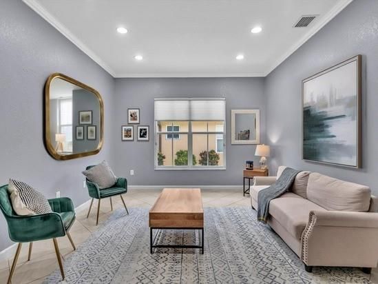 Building Photo - 14304 S Royal Cove Cir