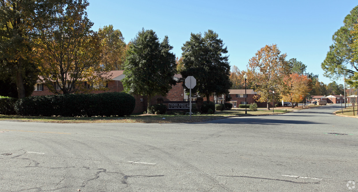 Primary Photo - Tucker Street Apartments