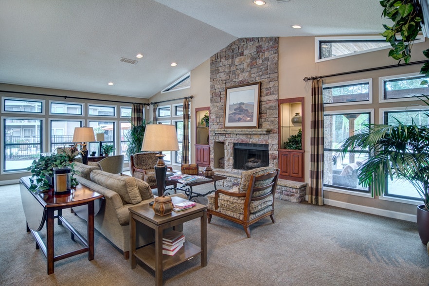 The Arbors at Breckinridge Apartment Homes Rentals Duluth, GA