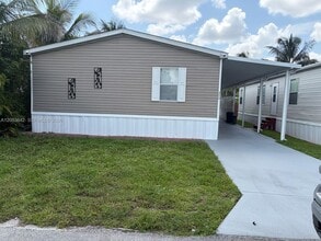 Building Photo - 390 NW 134th Ave