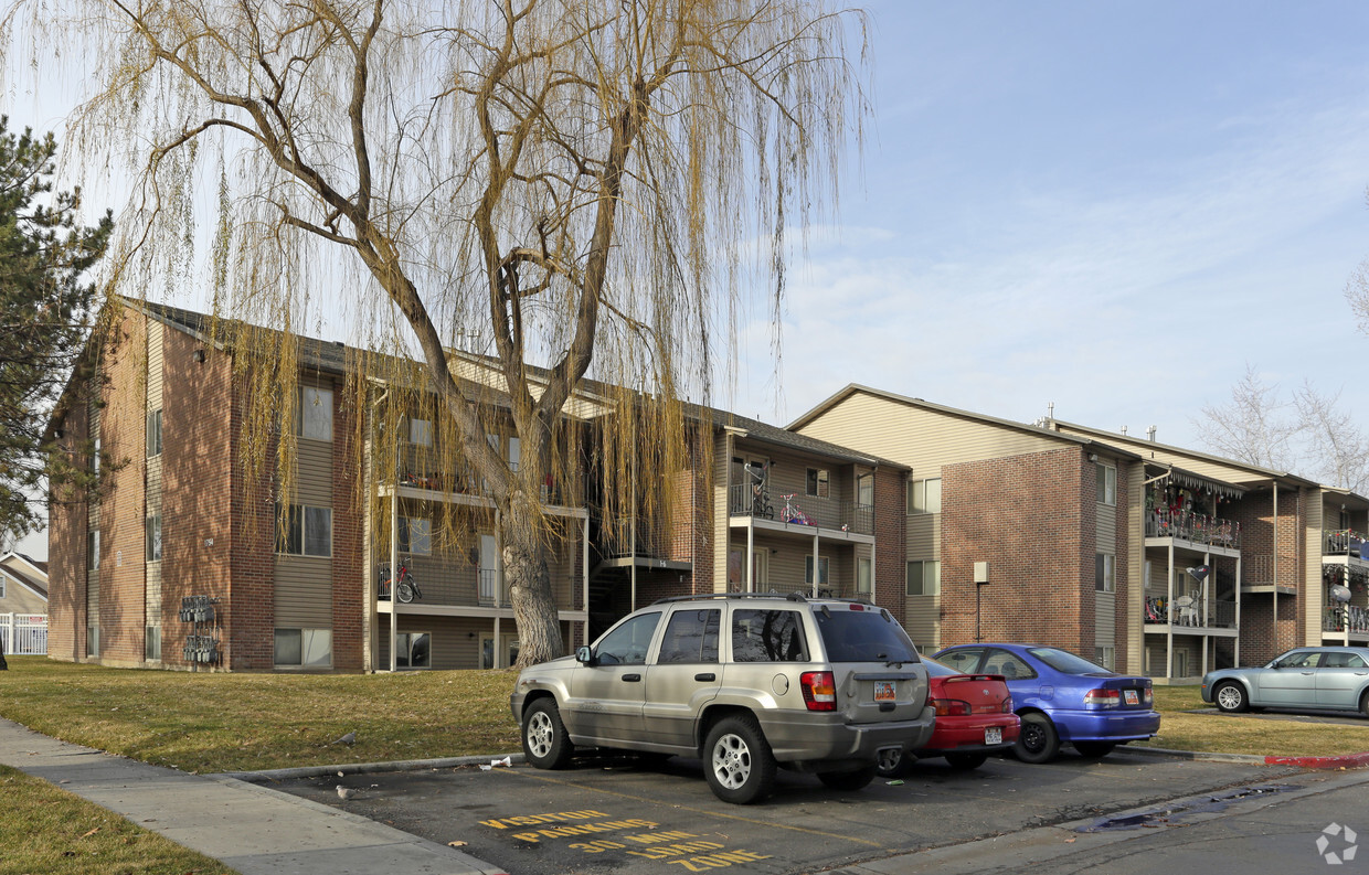 Cambridge Cove Apartment