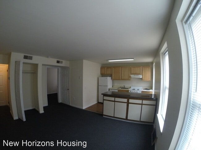 Building Photo - 419-429 S 48th St