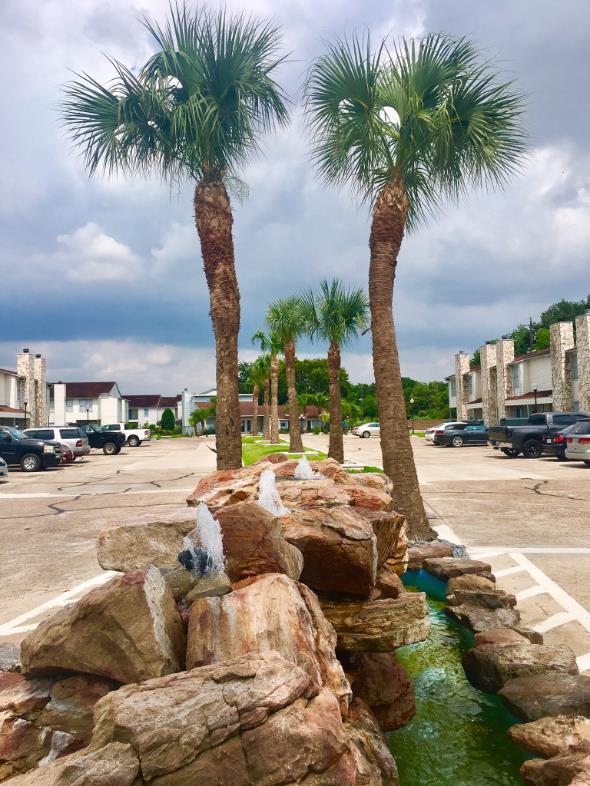 Royal Wildewood Manor Apartments Rentals Clute, TX