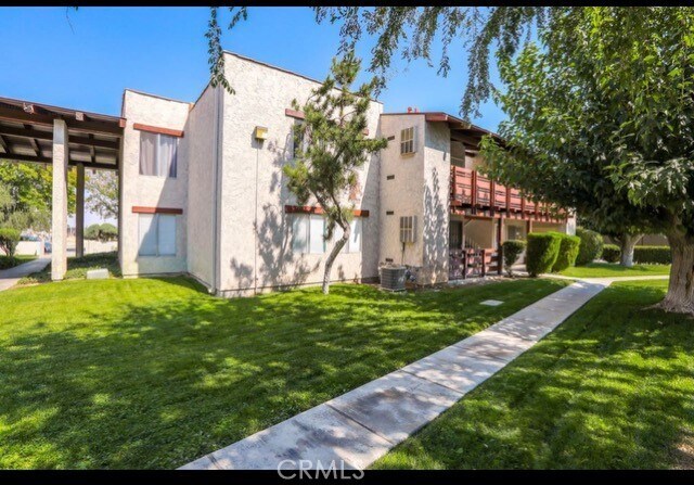 Foto del edificio - 2040 W Avenue J13