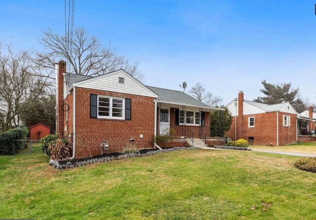 Building Photo - 4707 Sellman Rd