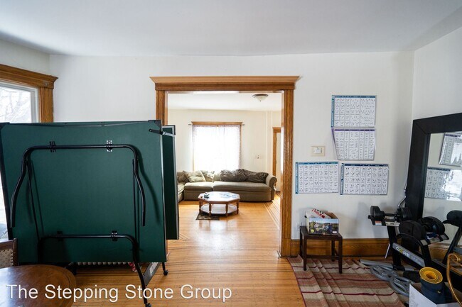 Building Photo - 3 br, 1.5 bath Condo - 520 West 31st Stree...