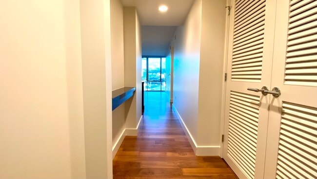 Available NOW - 1 BED/1 BATH w/1 PRKG in h... - Available NOW - 1 BED/1 BATH w/1 PRKG in h... Apartment
