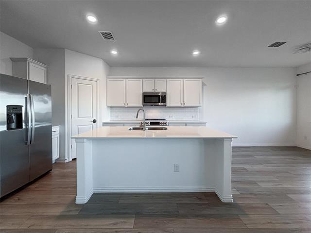 Foto del edificio - 9729 Wild Pr Wy