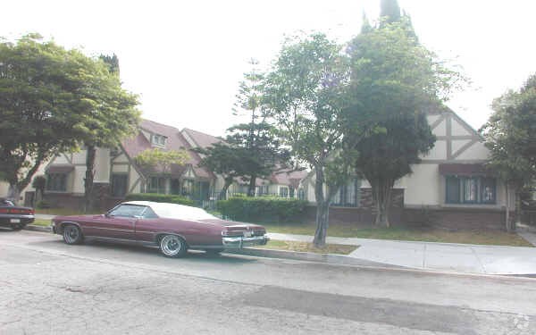 Primary Photo - 3956-3960 Crenshaw Blvd