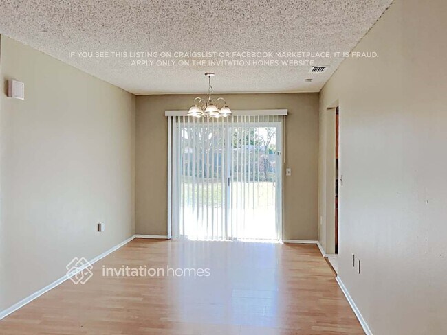 Foto del edificio - 2706 40th St W