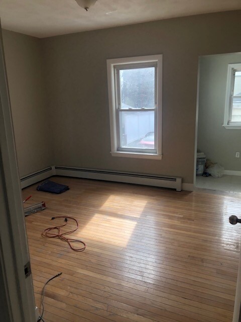 Building Photo - 93 Vernal St