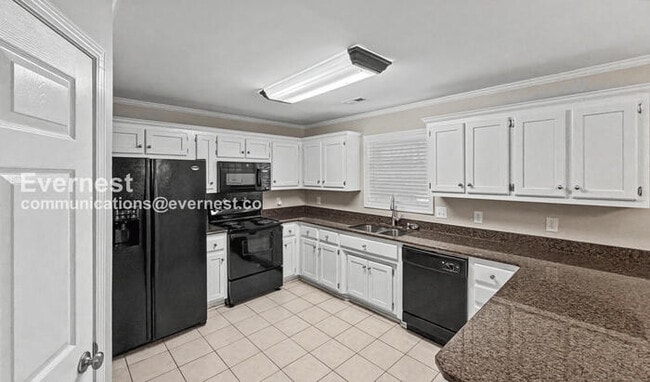 Foto del edificio - 2901 Old Well Ln