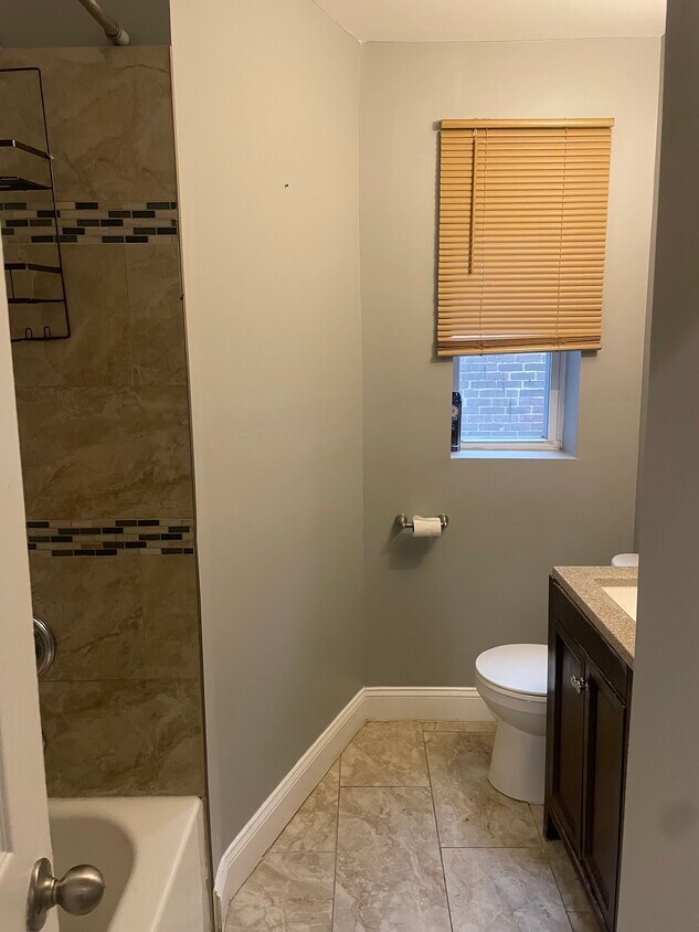 Foto del edificio - 102 Denison St