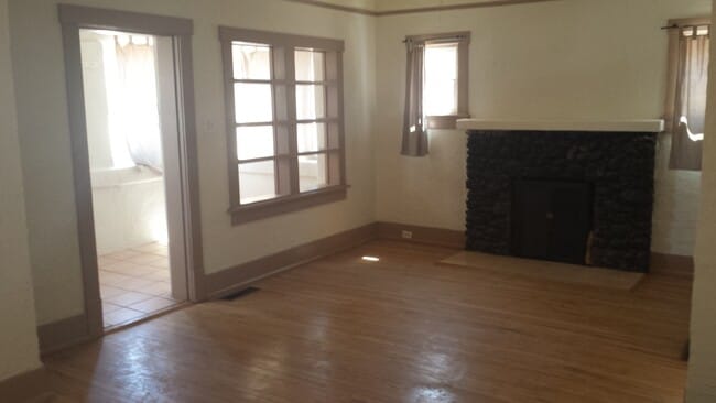 Building Photo - 2BR, 1BA