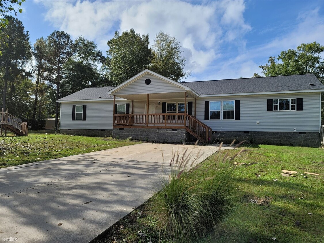 215 Knox Anna Dr, Six, SC 29666 House Rental in Six, SC
