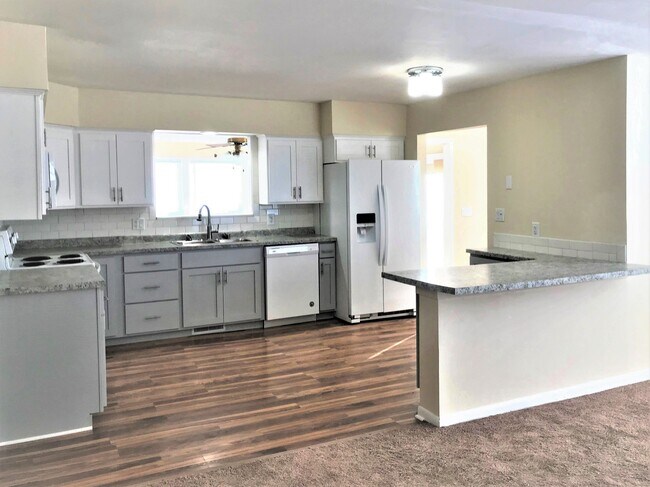 Foto del edificio - 5257 Irish Ln