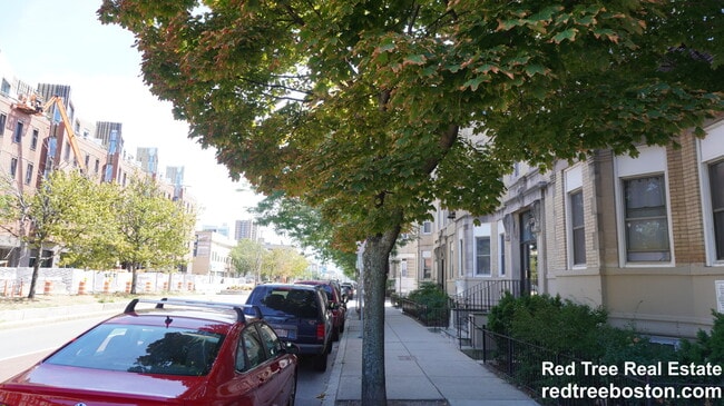 Foto del edificio - 64 Brighton Ave