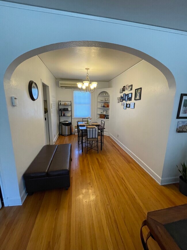 Dining Room - 21 Woolf Ave